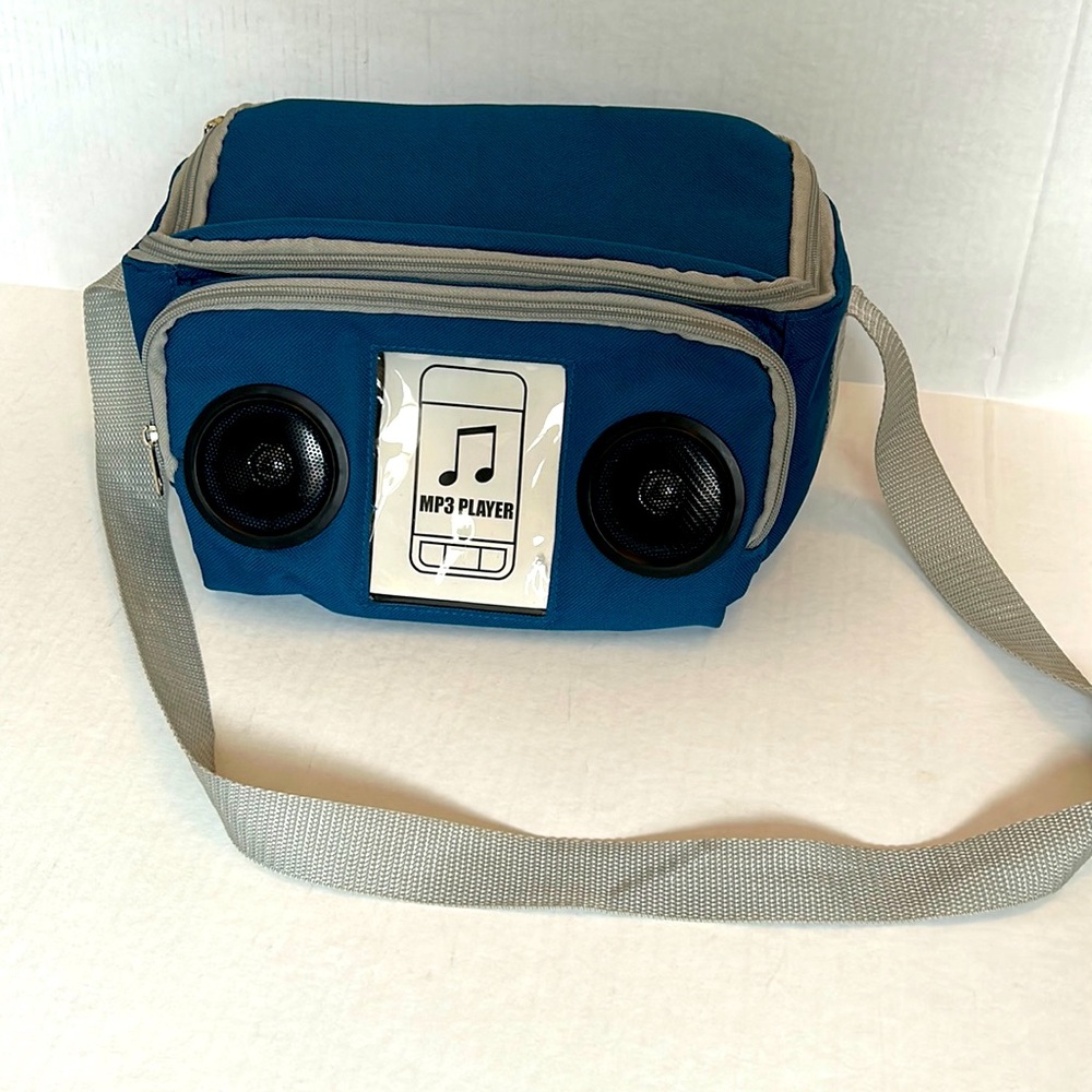 Cooler Bag w/ Speakers for MP3 Player